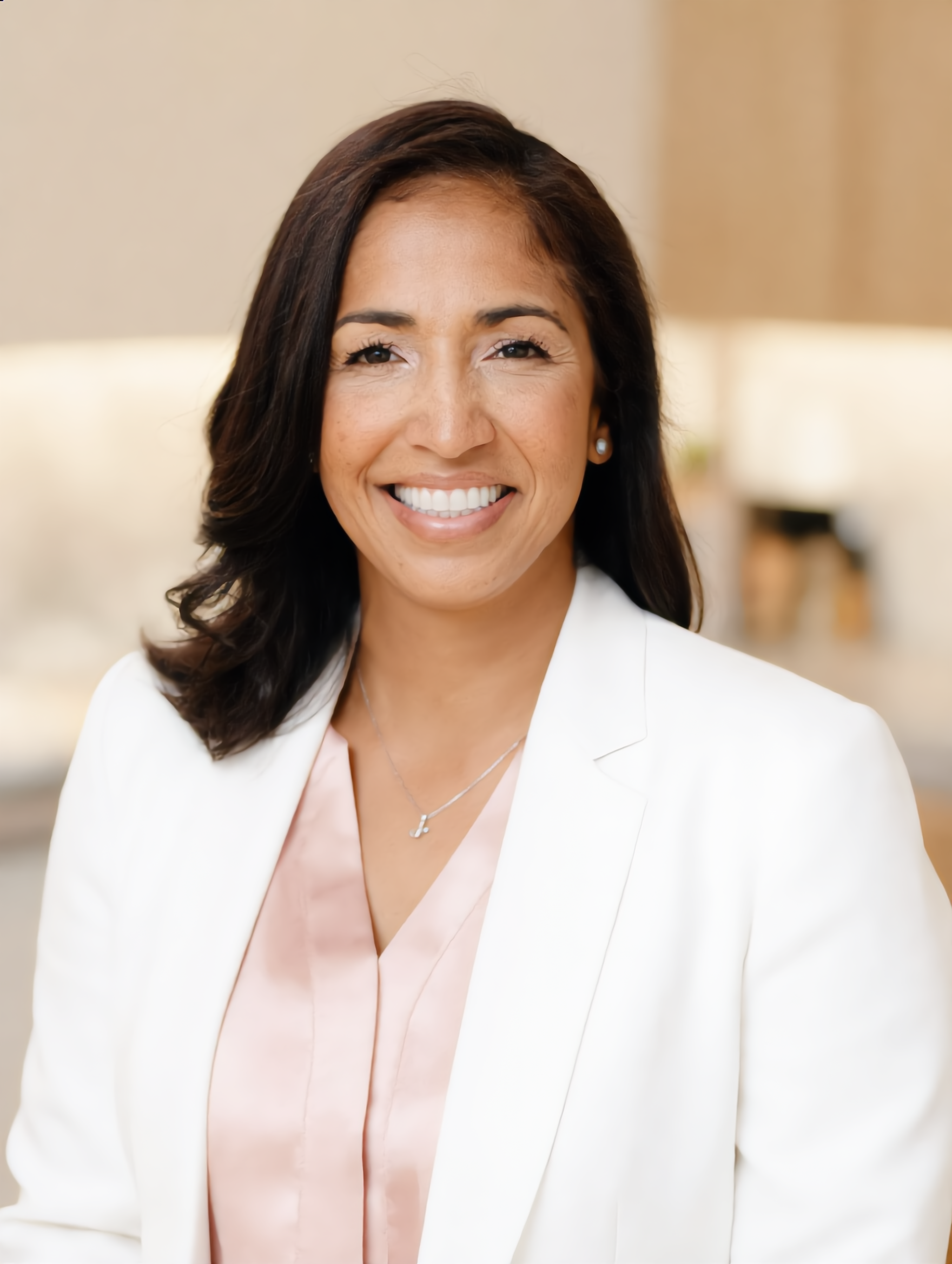 Dr. Jennifer Martinez-Amores